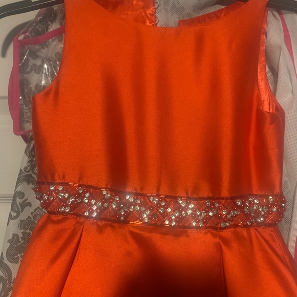 Dress - Picture 6 of 7